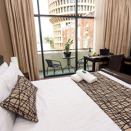 Clarendon Hotel Newcastle Bagian luar foto