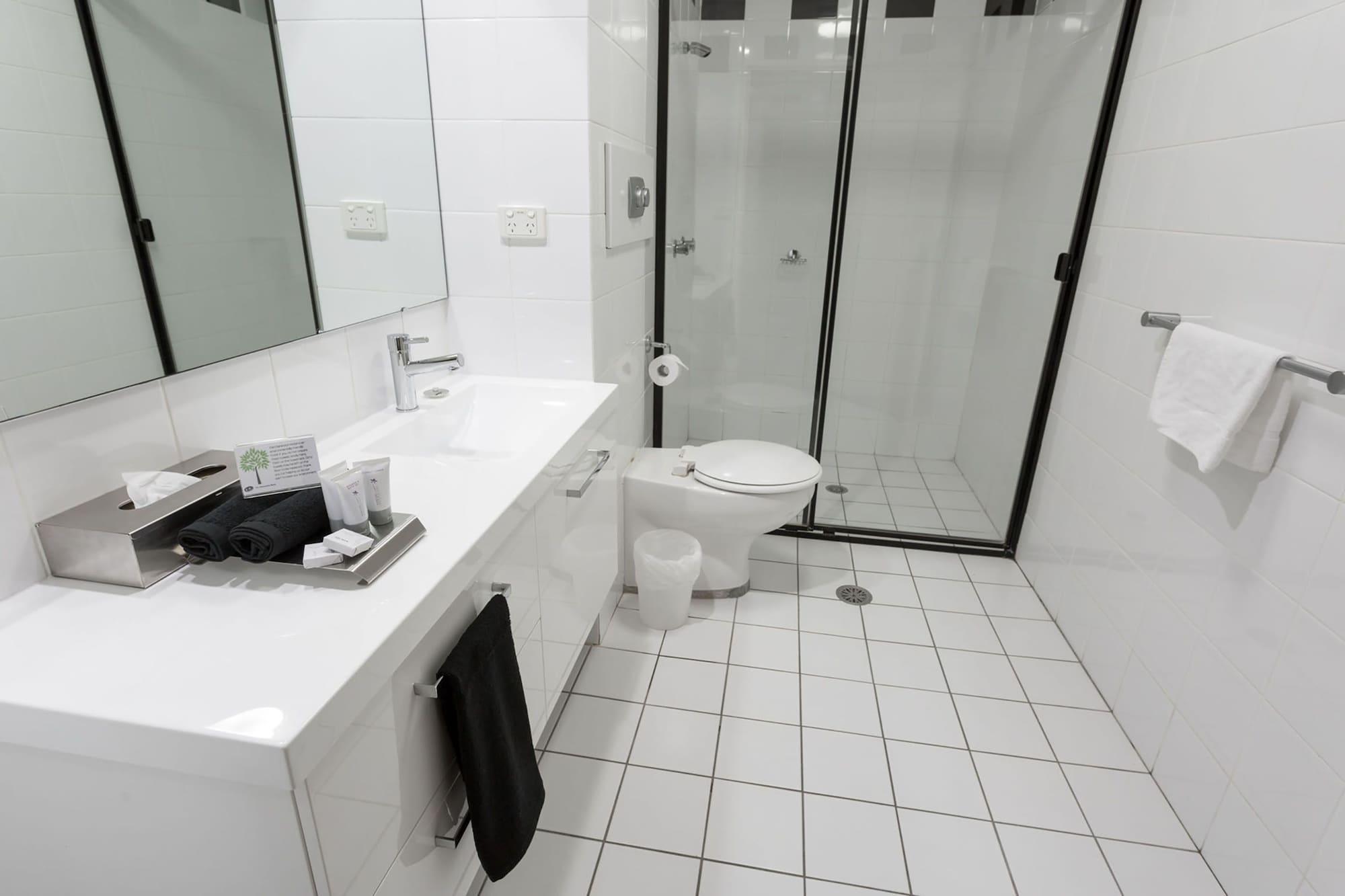 Clarendon Hotel Newcastle Bagian luar foto