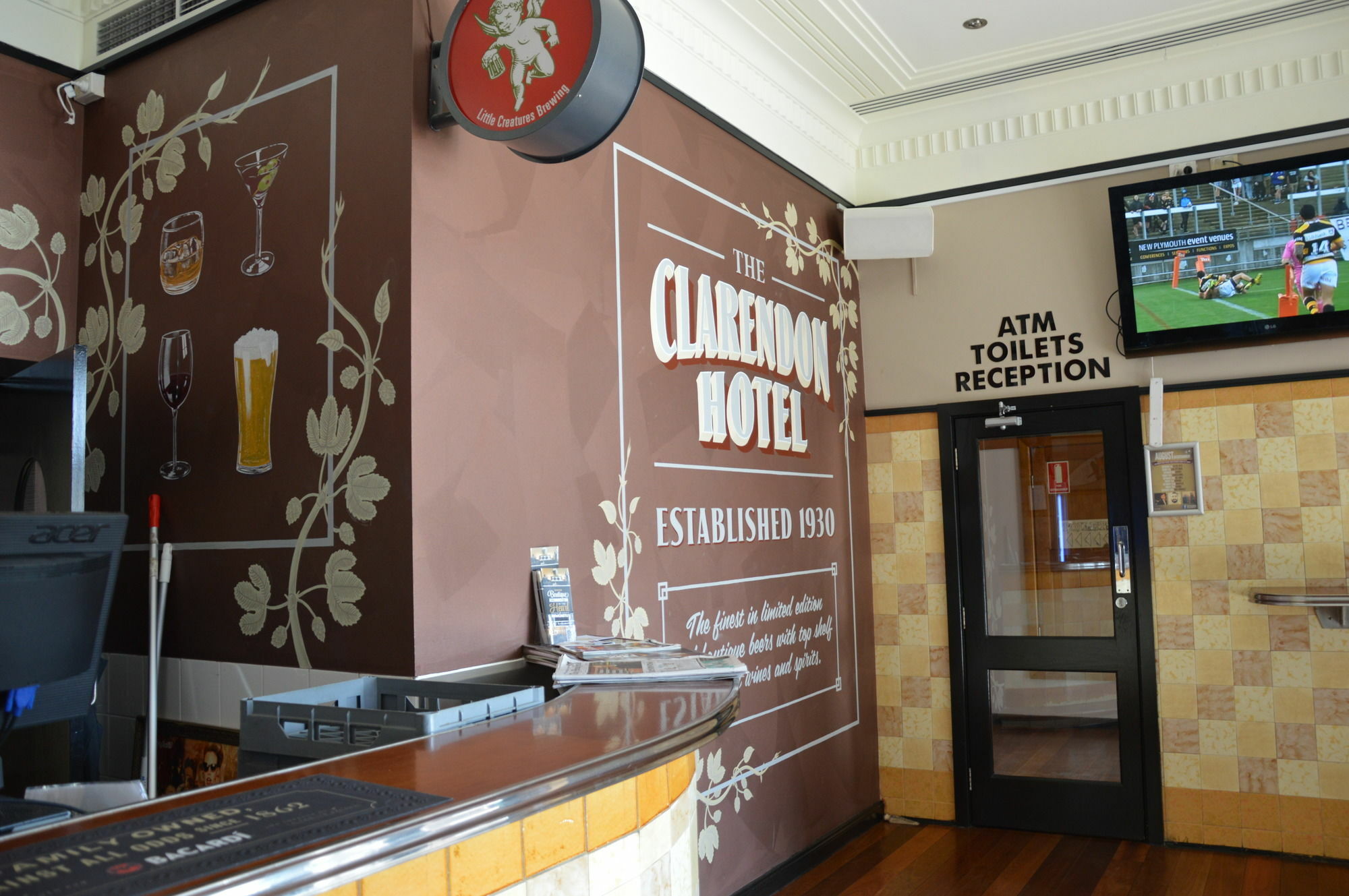 Clarendon Hotel Newcastle Bagian luar foto